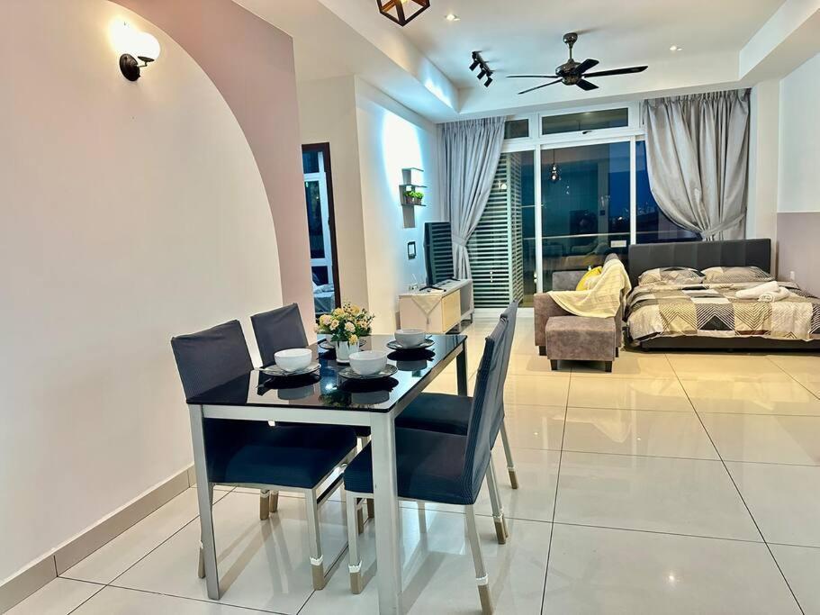 Apartment Ksl Mall 6pax With 55” Tv & Netflix@2carpark